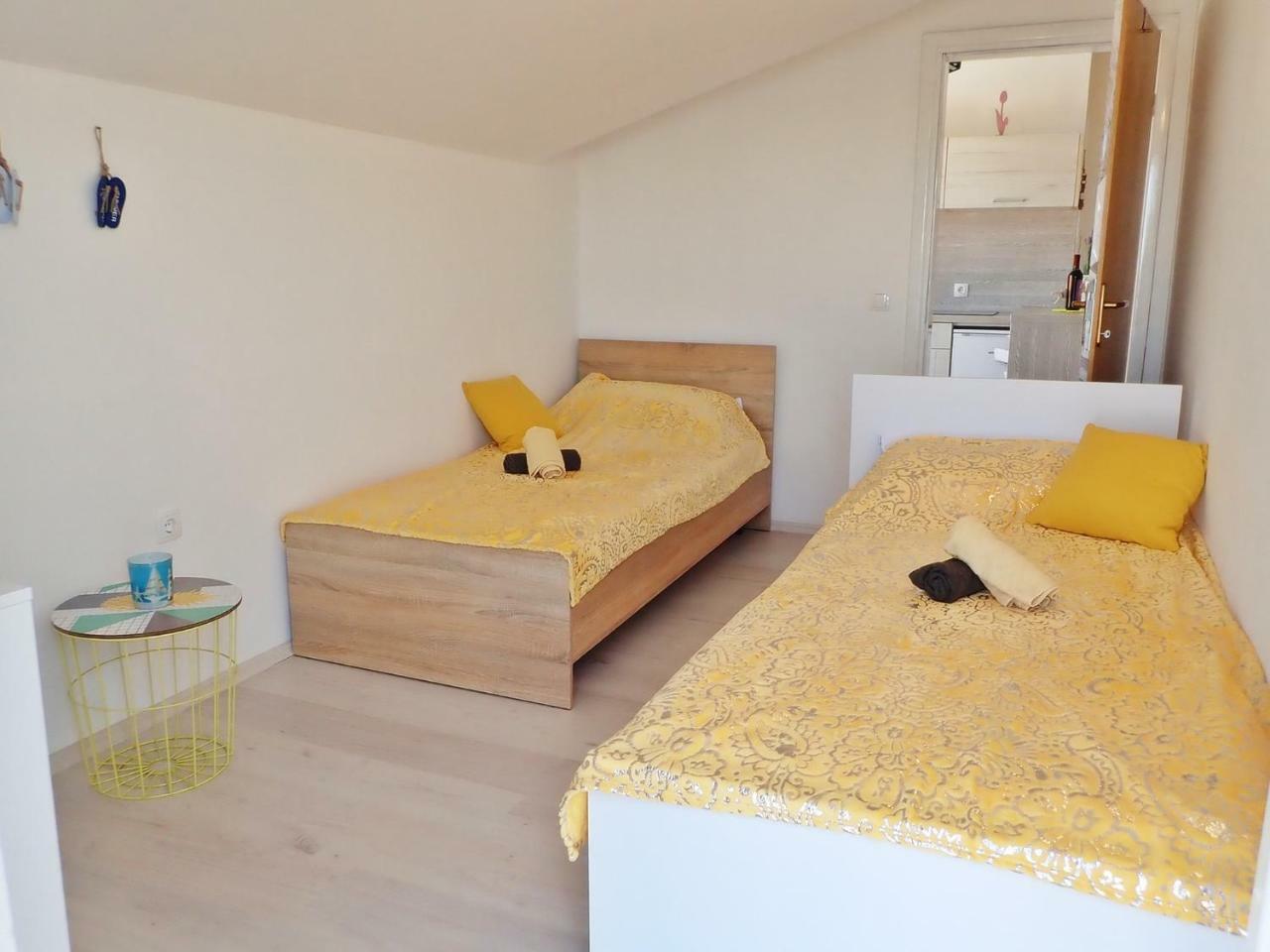 Apartment ELA enjoy breathtaking seaview Seline Eksteriør bilde
